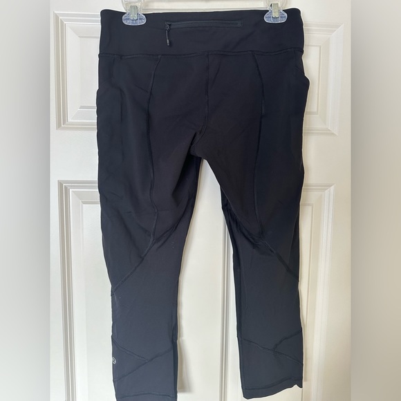 Lululemon leggings NWOT - Picture 2 of 6